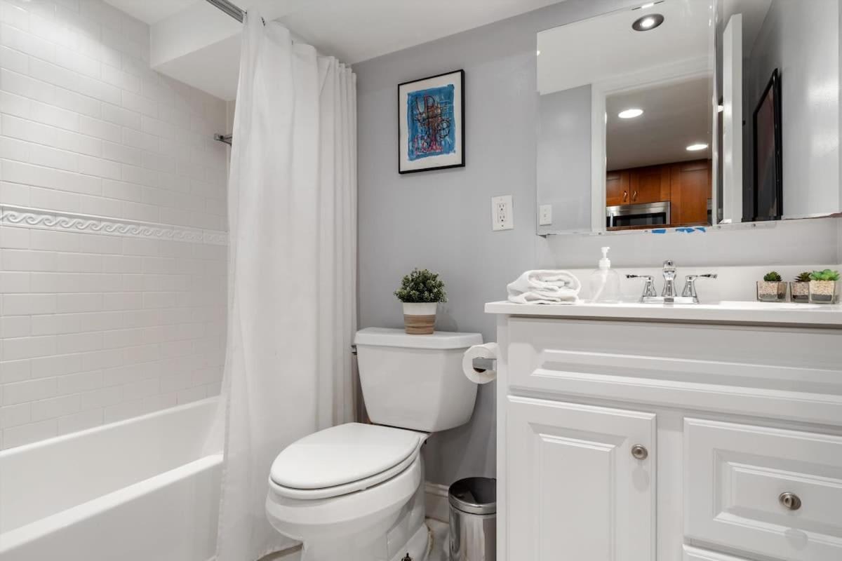 Entire 1-Br Apt In Noma Eckington Washington Exterior photo